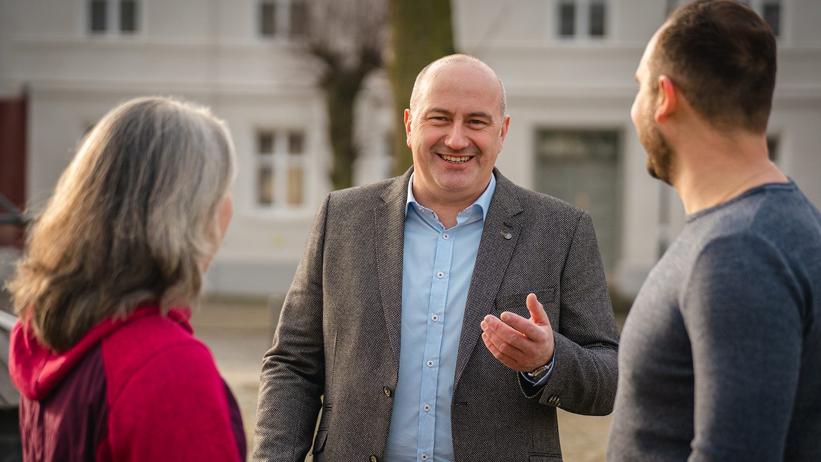 71,5 Prozent gegen sechzehn Jahre Amtsinhaber.